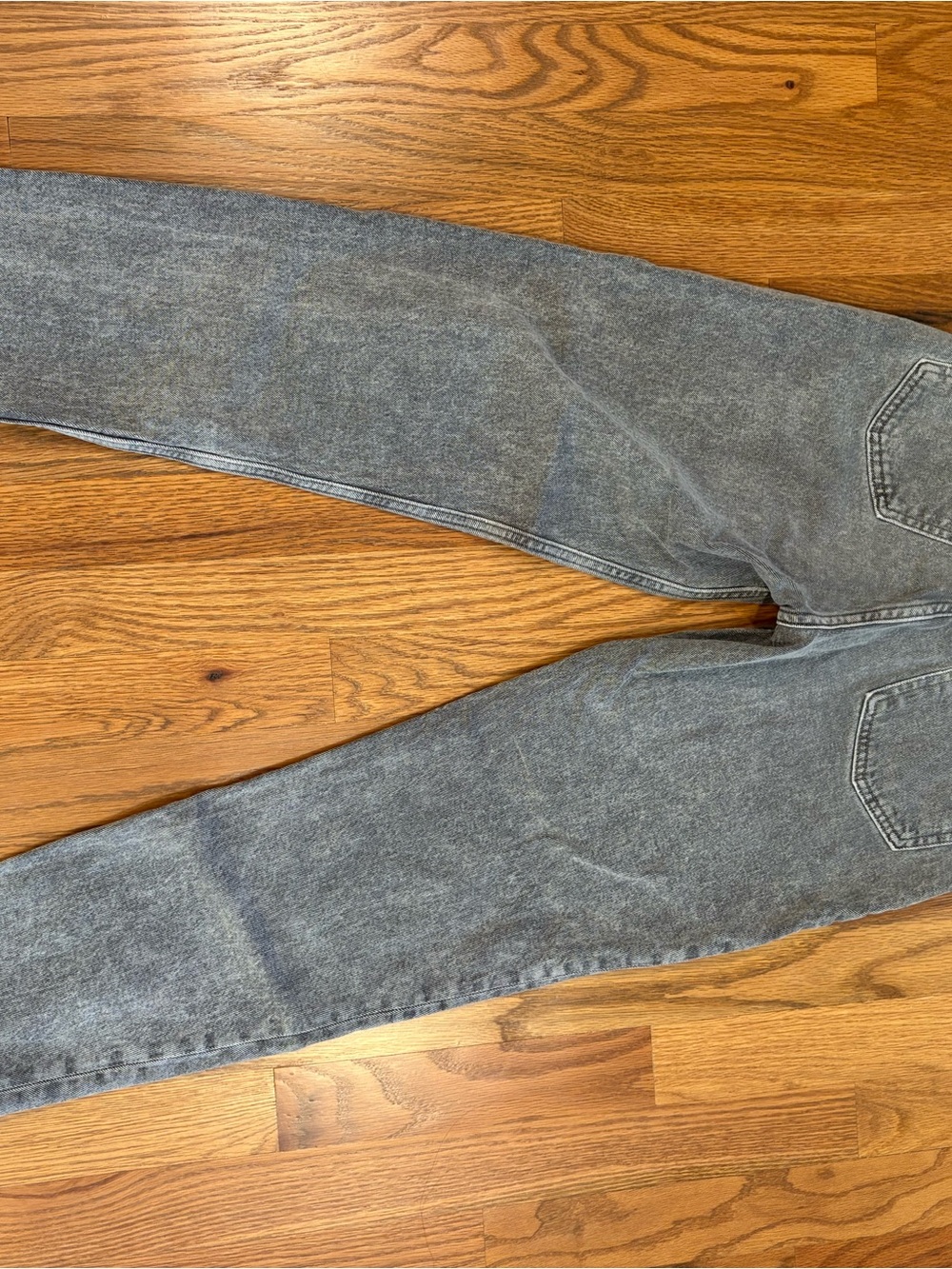 A&F Mom Jean - Picture 5 of 6